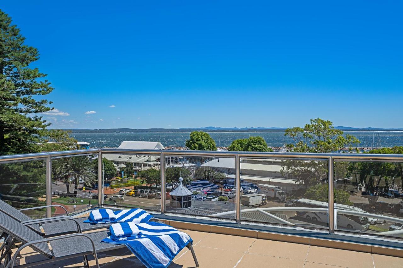 Nelson Towers Motel & Apartments Nelson Bay Exterior foto